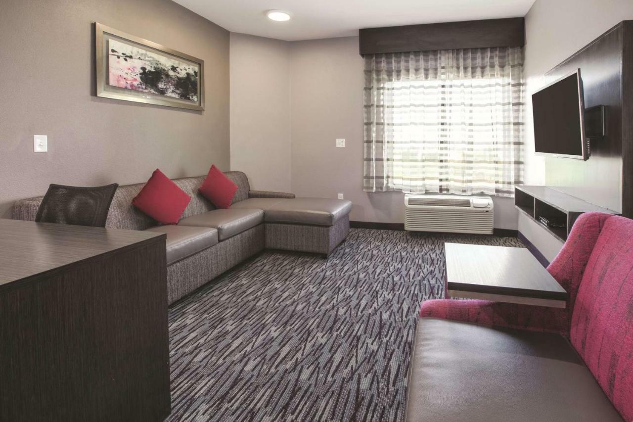 מלון La Quinta By Wyndham Amarillo Airport מראה חיצוני תמונה
